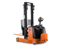 Electric Reach Truck