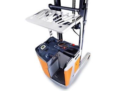 FRA 1,600-1,800kg Electric Reach Truck 