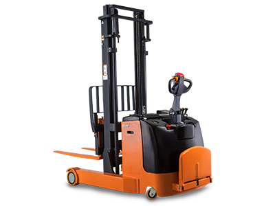 XR 1,500-2,000kg Electric Reach Truck 